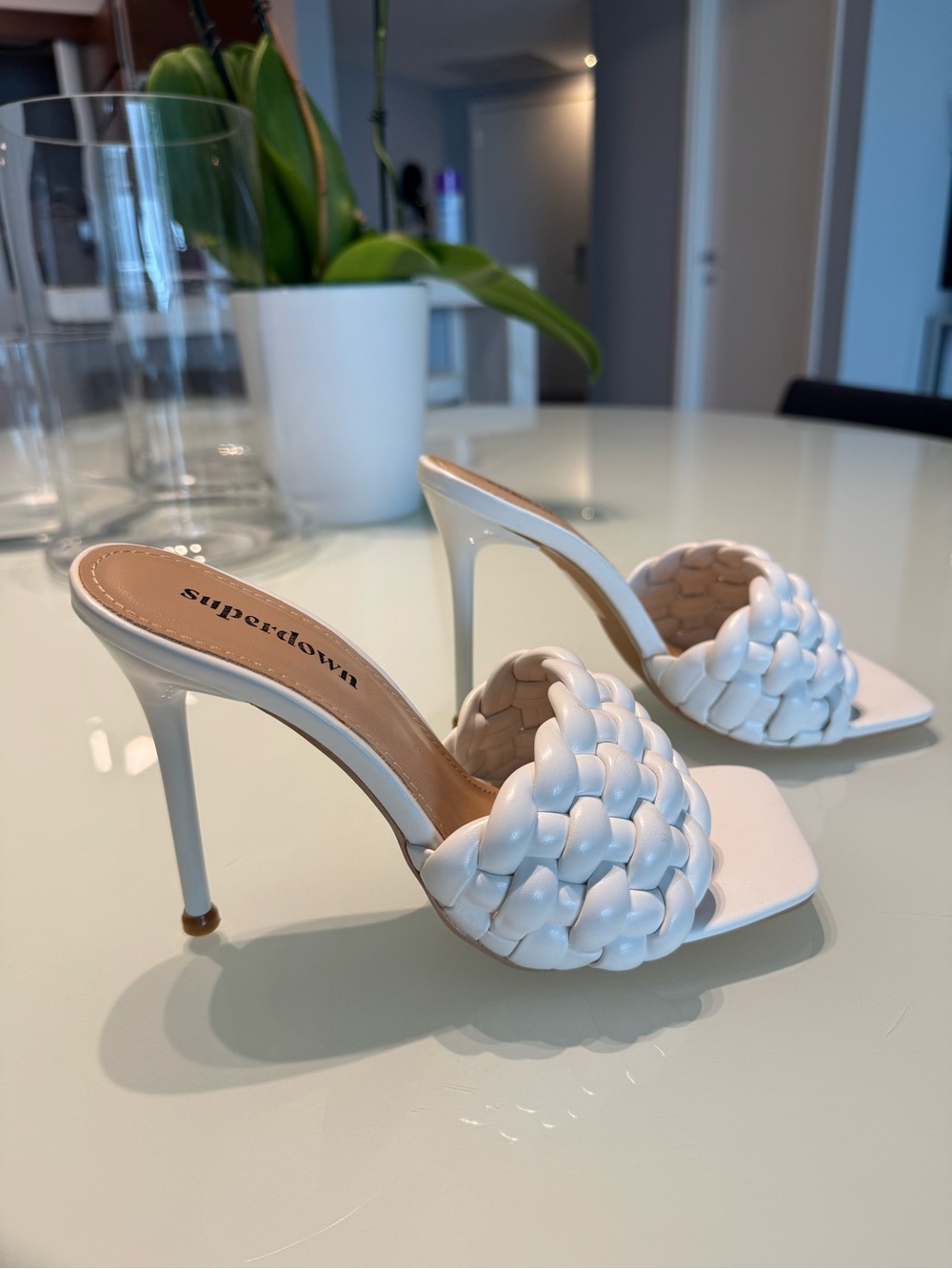 🔥 Superdown Jocelyn White Braided Heeled Mule Sandals Size 7 Never Worn